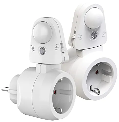 revolt 2er Pack Steckdose mit PIR-Bewegungs- und Licht-Sensor - Bewegungsmelder Steckdose mit 2300 W Leistung, ideal für die automatische Lichtsteuerung in Ihrem Zuhause.