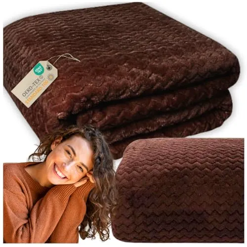 ZOLTA Kuscheldecke 200x220 cm Braun Wohndecke Tagesdecke Sofaüberwurf warm weich dick geprägtes Muster Oeko-TEX pflegeleicht Geschenk Wohnzimmer Schlafzimmer Skandinavisch Polyester