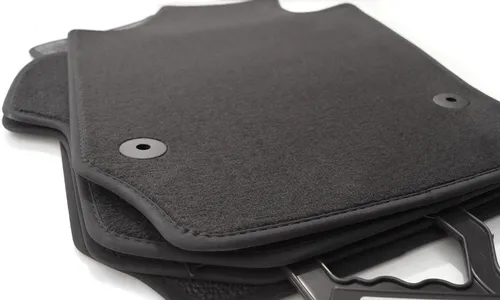 Fußmatten passend für VW Polo 6N Velours Matten 4er Set Automatten schwarz Neu