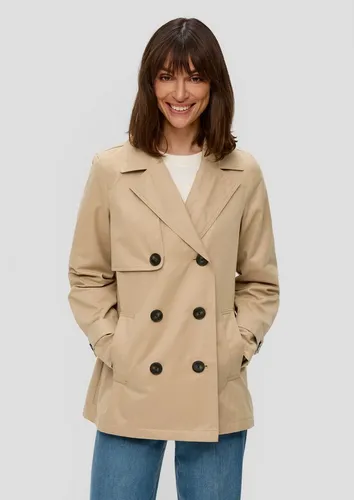 s.Oliver Cabanjacke aus Baumwollmix im Regular Fit - Klassische Cabanjacke mit weichem Twillfutter, Reverskragen und praktischen Taschen. Ideal für stilvolle Auftritte und vielseitige Kombinationen.