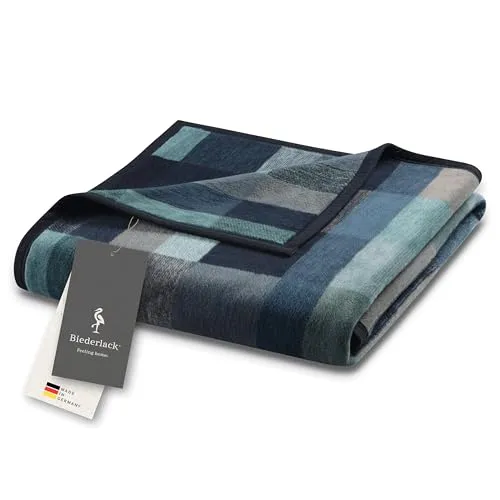 biederlack® Flauschige Kuscheldecke Color Squares Dark Blue von Biederlack
