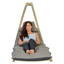 Amazonas Swing Lounger Schwebeliege, anthrazit - Hängesessel für drinnen und draußen, wetterfest und stabil. Genießen Sie höchsten Komfort mit der super soft gepolsterten Liegefläche, die sich perfekt an Ihren Körper anpasst.