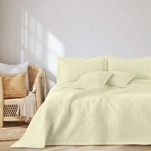 AmeliaHome Tagesdecke Ophelia 170x210 cm – Zweiseitige Steppung in Creme - Bettdecken in Creme, 170x210 cm, mit zweiseitiger Ultrasonic-Steppung für einen eleganten Look. Ideal als Geschenk und perfekt für jeden Wohnbereich.