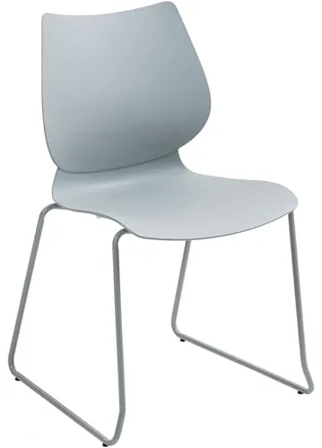 CLP Stapelstuhl Houma I Esszimmerstuhl mit Rückenlehne - Bürostuhl, stapelbar und platzsparend, ideal für Konferenzen und private Bereiche, mit pflegeleichter Kunststoffsitzschale und robustem Metallgestell für bis zu 135 kg.