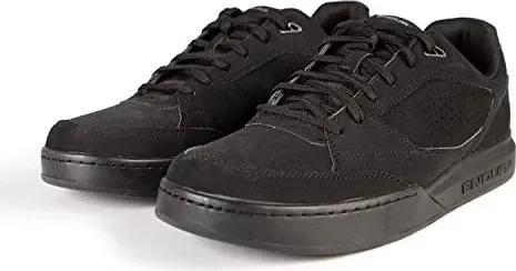 Endura Hummvee Flat Pedal MTB Schuhe 46 - Fahrradschuhe, optimaler Grip und Komfort für Mountainbiker, ideal für anspruchsvolle Trails.