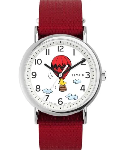 Timex Peanuts Weekender Rot Unisex Armbanduhr TW2Y11700 von Timex
