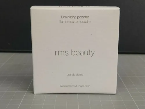 rms beauty Luminizing Powder Highlighter -Grande Dame 15g/ 38€ (50g/126,66€) UR