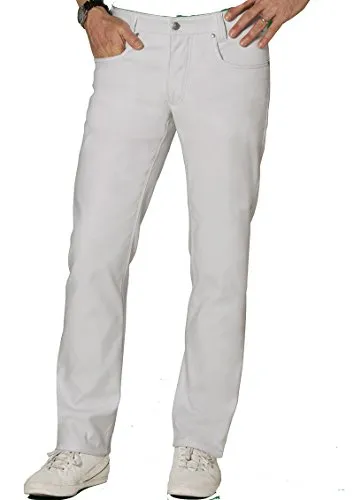 BP Med Trousers 1733-687-21 Herrenjeans - Schlanke Passform in Weiß - Praktische Herrenjeans mit 55% Baumwolle und Stretchanteil für optimale Bewegungsfreiheit. Viele Taschen für Ihre Arbeitsutensilien. Ideal für den professionellen Einsatz in der Pflege.