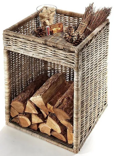 Kobolo Kaminholzkorb aus Rattan mit Ablagefläche von Kobolo