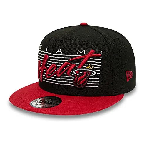 New Era 9Fifty NBA Properties Heat Cap Snapback Baseballcap Miami Herren - Stylisches Snapback Cap in schwarz-rot, größenverstellbar für optimalen Sitz. Ideal für jeden Anlass und modisch kombinierbar. Perfekt für die Übergangszeiten!