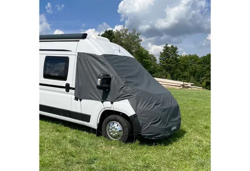 deiwo Thermomatte Bugschutzplane Essential für Ducato - Isomatten für Ducato Typ X250/X290 ab 2006, bietet Sichtschutz und isoliert vor Hitze und Kälte. Einfache Montage mit Laschen und Magnet-System, ideal für Campingreisen.