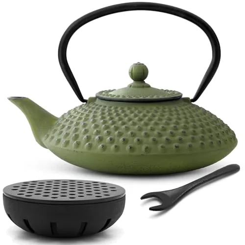 Bredemeijer Teekanne asiatisch Gusseisen Set 1.25 Liter - grüne Gusskanne mit Henkel & Edelstahl Tee-Filter Sieb-Einsatz für losen Tee & gusseisernen Stövchen & Deckelheber