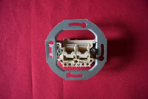 Rutenbeck UAE 2x8 (8) Up 0 Universal Anschlusseinheit