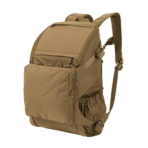 Helikon-Tex BAIL OUT BAG Rucksack - Nylon - Coyote - Wanderrucksack mit 25 L Kapazität, ergonomischen Schultergurten und vielseitigem MOLLE-System für optimale Anpassungsfähigkeit bei Outdoor-Abenteuern.