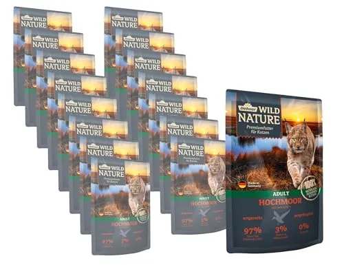 Dehner Wild Nature Katzenfutter Hochmoor, Nassfutter für ausgewachsene Katzen - Getreidefreies und zuckerfreies Premium-Nassfutter mit hohem Fleischanteil von Ente und Pute, ideal für die artgerechte Ernährung Ihrer Katze.