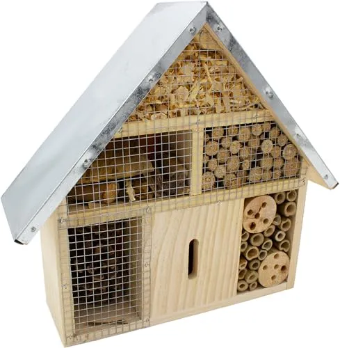 mucHome Insektenhotel 28cm aus Naturholz mit Metalldach - Insektenhotel für Bienen und Schmetterlinge, wetterfest mit robustem Metalldach, unterstützt aktiv die Insektenvielfalt in Ihrem Garten.