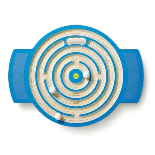 Erzi 46372 Trackboard Labyrinth aus Holz - Balance Boards für Kinder, fördert Geschicklichkeit, Selbstbewusstsein und Gleichgewicht auf spielerische Weise.