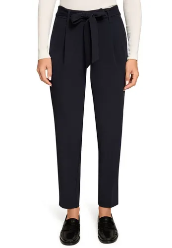 Zero Jerseyhose Damen mit Bindegürtel 28 Inch - Entdecken Sie die stilvolle Zero Jerseyhose für Damen! Mit ihrem figurbetonten Schnitt und dem praktischen Bindegürtel ist sie ideal für die Freizeit. Hochwertiger Crêpe sorgt für angenehmen Tragekomfort.