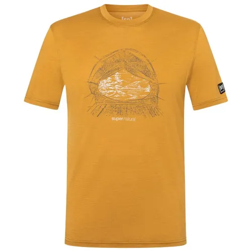 Super.Natural M Tent View Tee – Herren T-Shirt für Outdoor-Aktivitäten - Das M Tent View Tee von Super.Natural kombiniert Komfort und Stil für Abenteuer in der Natur. Leichtgewichtig und mit reduziertem Frontprint, ideal für Camping, Wandern oder den Alltag.