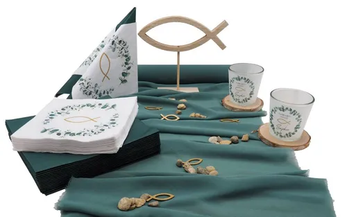 ZauberDeko Tischdecke Eukalyptus & Fisch für 20 Pers. - Festliches Tischdeko-Set für Kommunion und Taufe: Personalisierbare Windlichter, Servietten und Streudeko in harmonischen Grüntönen und Gold. Perfekt für eine stilvolle Tischgestaltung und einfach anzuwenden.