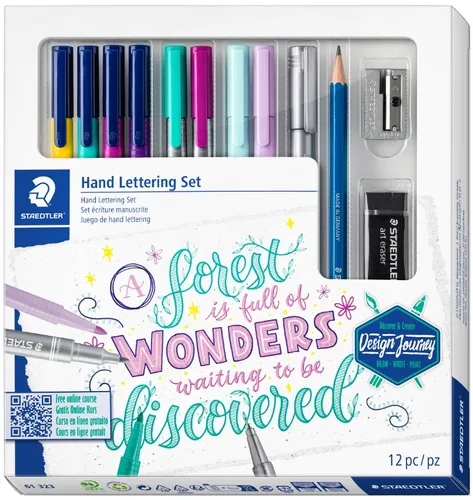 STAEDTLER Hand Lettering Set – Kreatives Schreibset - Das STAEDTLER Hand Lettering Set bietet hochwertige Stifte für präzises Schreiben und Zeichnen. Ideal für kreative Projekte und zur Unterstützung der individuellen Gestaltung.