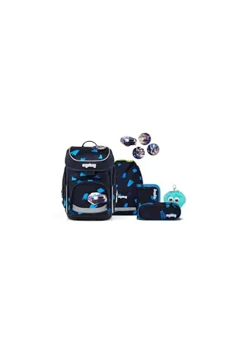 ergobag cubo Bundle Set - 6-teiliges Schulranzen Set für die 1. Klasse - Ergonomischer Schulranzen mit höhenverstellbarem Tragesystem für optimalen Tragekomfort. Mit durchdachtem Innenleben und vielen individuellen Gestaltungsmöglichkeiten. Standfest und sicher dank stabiler Bodenwanne und Reflektoren.