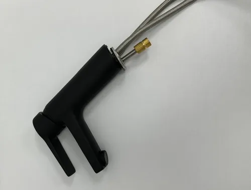 Hansa HANSATWIST XL Waschtisch Einhand-Einlochbatterie - Moderne Badarmatur in mattem Schwarz, elegant und funktional, ideal für stilvolle Badezimmer.