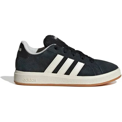 Schuhe von adidas