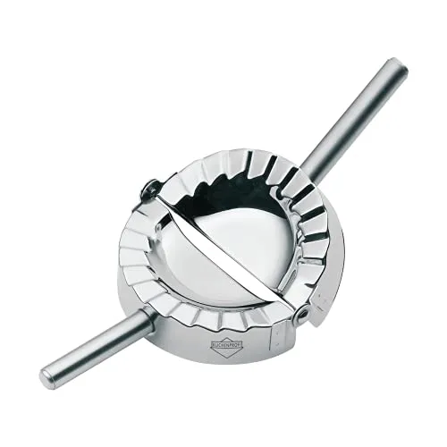 Küchenprofi Ravioli-Former 10cm aus Edelstahl - Nudelformen & -pressen – Perfekt für Ravioli, Maultaschen und mehr, mit praktischen Seiten zum Ausstechen und Verschließen. Spülmaschinenfest für einfache Reinigung und hohe Qualität seit 1923.