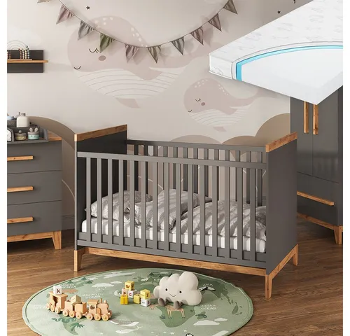VitaliSpa® Babybett Malia, Grau/Artisan, 70x140 cm mit Matratze - Das Babybett Malia vereint Sicherheit und Komfort für Ihr Kind. Mit praktischem Rausfallschutz und einer komfortablen Matratze sorgt es für erholsame Nächte. Modernes Design und geprüfte Qualität machen es zum idealen Rückzugsort.