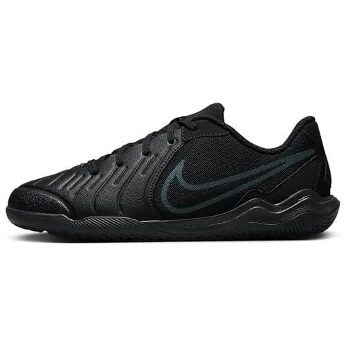 NIKE Kinder Fußball-Hallenschuhe JR LEGEND 10 ACADEMY IC - Die NIKE Kinder Fußball-Hallenschuhe JR LEGEND 10 ACADEMY IC bieten optimalen Halt und Komfort für das Spielen in der Halle. Ideal für junge Sportler, die ihre Fähigkeiten verbessern möchten.