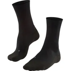 Falke GO2 Herren Golf Socken black (3000) 44-45 - Laufsocken für Golfer, mit innovativer 3-Lagen-Konstruktion für trockene Füße und optimalen Komfort bei jedem Schlag.