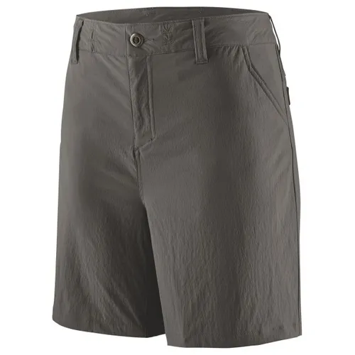 Patagonia Women's Quandary Shorts 7'' - Bequeme Trekking Shorts in Grau, Gr 40 - Wanderhosen für Damen, ideal für Trekking und Wandern. Die DWR-imprägnierten Shorts bieten Stretch für optimale Bewegungsfreiheit.