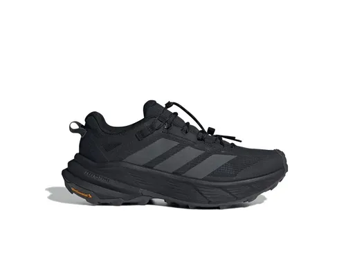 adidas TERREX Wanderschuh wasserdicht schwarz 44 2/3 EU - Sportlicher Wanderschuh in Größe 44,5, mit wasserdichtem Obermaterial und profiliertem Laufsohlenprofil für optimalen Halt auf verschiedenen Untergründen.
