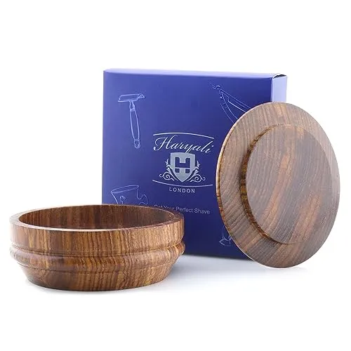 Haryali London Rasierschale Aus Holz in braun von Haryali London