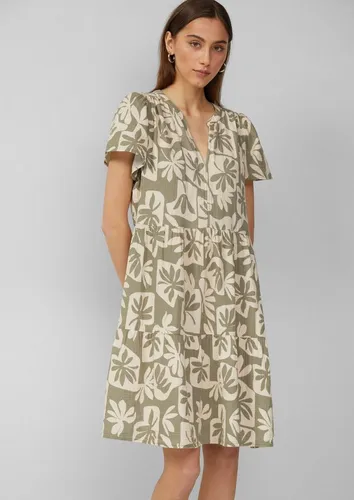 QS Minikleid Volantkleid aus Musselin - Luftiges Volantkleid aus Musselin mit femininen Puffärmeln und All-over-Print, ideal für entspannte Sommertage und besondere Anlässe.