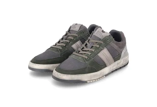 Bullboxer Herren Leder-Sneakers in Grau, Größe 42 - Hochwertige Herrensneakers aus Veloursleder mit rutschhemmender Laufsohle - perfekt für stilvolle und sichere Schritte.