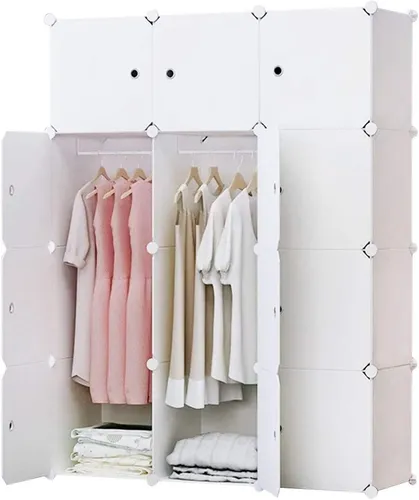 Modularer Kleiderschrank aus Kunststoff | 12 Würfel-System