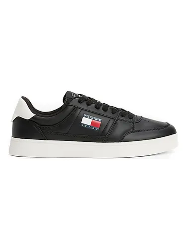 Tommy Hilfiger Herren Sneakers Schwarz Größe 41 - Hochwertige Herrensneakers von Tommy Hilfiger in Schwarz mit rutschhemmender Laufsohle und verstärkten Kappen – ideal für stilvolle Outfits und den Alltag.