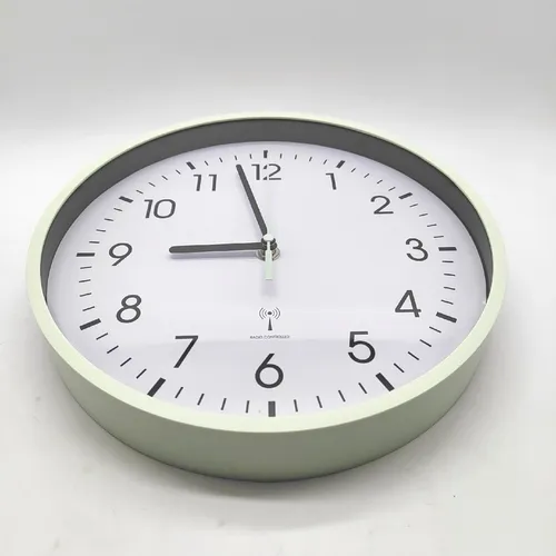 TFA Dostmann Funk Wanduhr Uhren Haushalt 60355004 Präzision modern analog