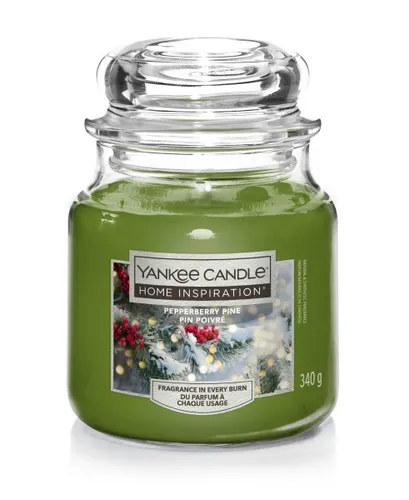 Yankee Candle Duftkerze Pepperberry Pine 340 g - Weihnachtskerzen mit einem festlichen Duft von frischen Tannenzweigen und Beeren, ideal für eine gemütliche Atmosphäre während der Feiertage.