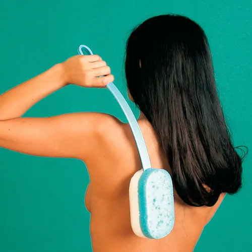 Badeschwamm mit Stiel - Schwämme & Bürsten, ideal für eine gründliche Körperreinigung mit langem Griff und weichem Nylonmaterial für ein angenehmes Badeerlebnis.