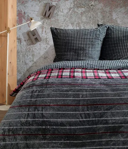 One Home Bettwäsche Winter Cashmere Touch, 2-teilig - Bettwäsche-Set aus flauschigem Teddy Plüsch, ideal für kalte Nächte. Mit Wendefunktion und Reißverschluss für einfaches Handling.