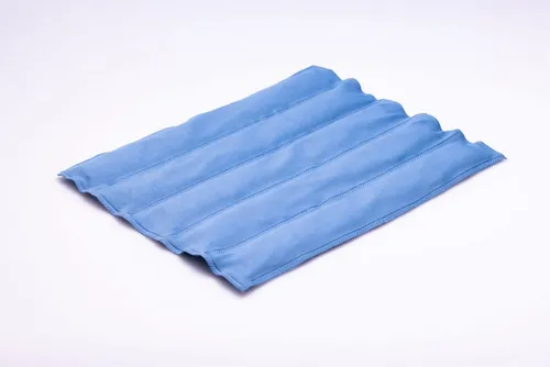 GENTLE COOL Kühlpad weiches Kühlkissen mit Kühlgranulat, Stück 1-tlg., 32x30 cm Kühlkissen, Kühlgranulate sind auch im Kühlschrank abkühlbar