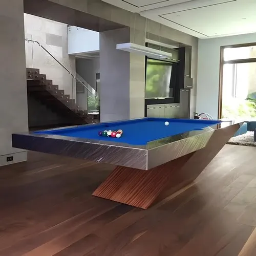 Billardtisch 7FT Professioneller Pooltisch für Spielspaß - Ideal für Freizeit und Unterhaltung, dieser 7 Fuß Billardtisch bietet eine große Spielfläche und ist perfekt für gesellige Abende. Maße: 234 x 135 x 85 cm.