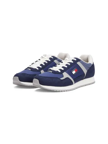 Tommy Jeans TJM RUNNER CASUAL Sneaker - Sportlicher Schnürschuh mit seitlicher Logoflag, ideal für Freizeitaktivitäten. Fällt klein aus, bitte eine Größe größer bestellen.