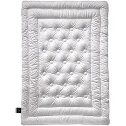 Billerbeck Brilliant Uno 342 Kamelhaardecke 200x200cm - Bettdecken für individuellen Schlafkomfort, gefüllt mit hochwertigem Kamelhaar für optimalen Temperaturausgleich und ein traumhaftes Schlafgefühl.