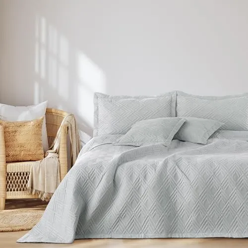 AmeliaHome Tagesdecke Ophelia 200x220 cm in silber von AmeliaHome