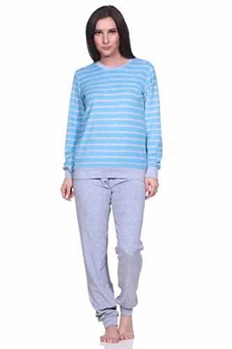 RELAX by Normann Damen Frottee Pyjama Langarm mit Bündchen - hellblau, Größe 36/38 - Kuscheliger Frottee-Pyjama in eleganter Streifenoptik, ideal für kalte Nächte. Mit Bündchen für optimalen Schlafkomfort und einem süßen Pinguin-Motiv. Hergestellt aus 70 % Baumwolle, angenehm und pflegeleicht.