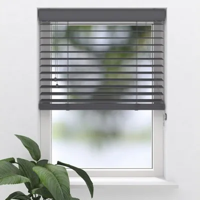my home Jalousie Ariane, 50mm PVC Lamellen in Holzoptik - Jalousien mit freihängenden 50mm Lamellen aus robustem PVC in edler Holzoptik, ideal für individuellen Lichteinfall und Sichtschutz, kinderfreundlich einstellbar und durch Bohren montierbar für dauerhaften Halt.
